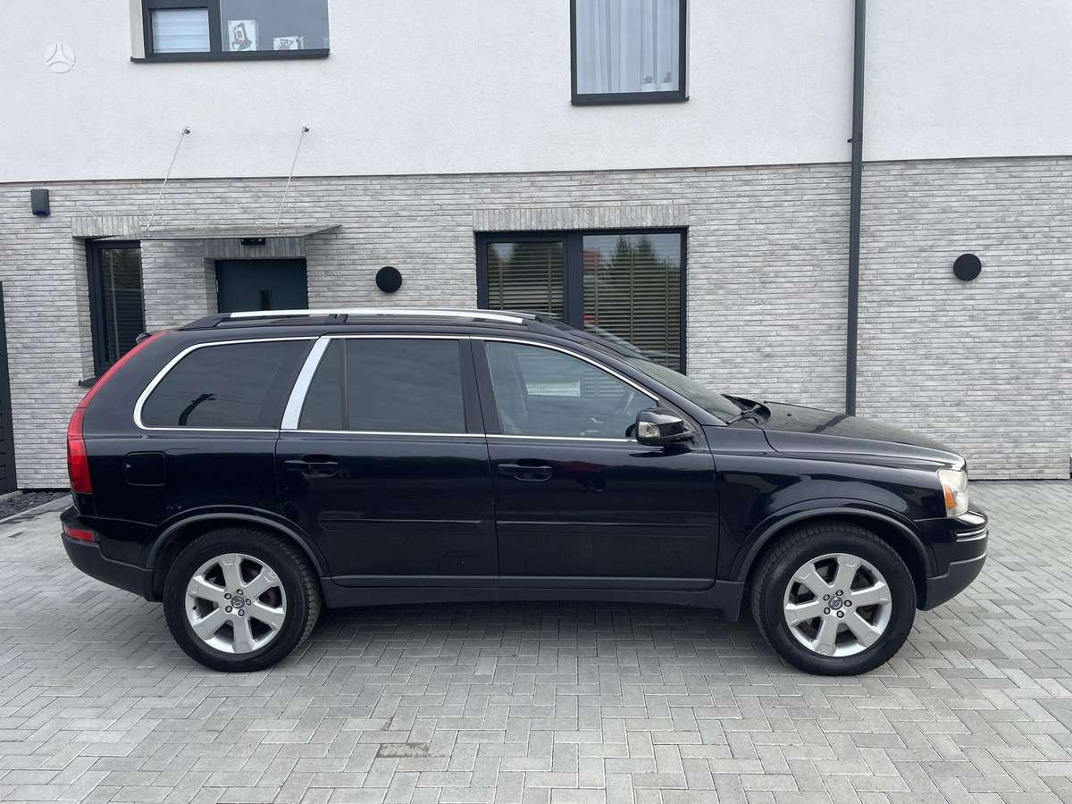 Volvo XC90 - 2