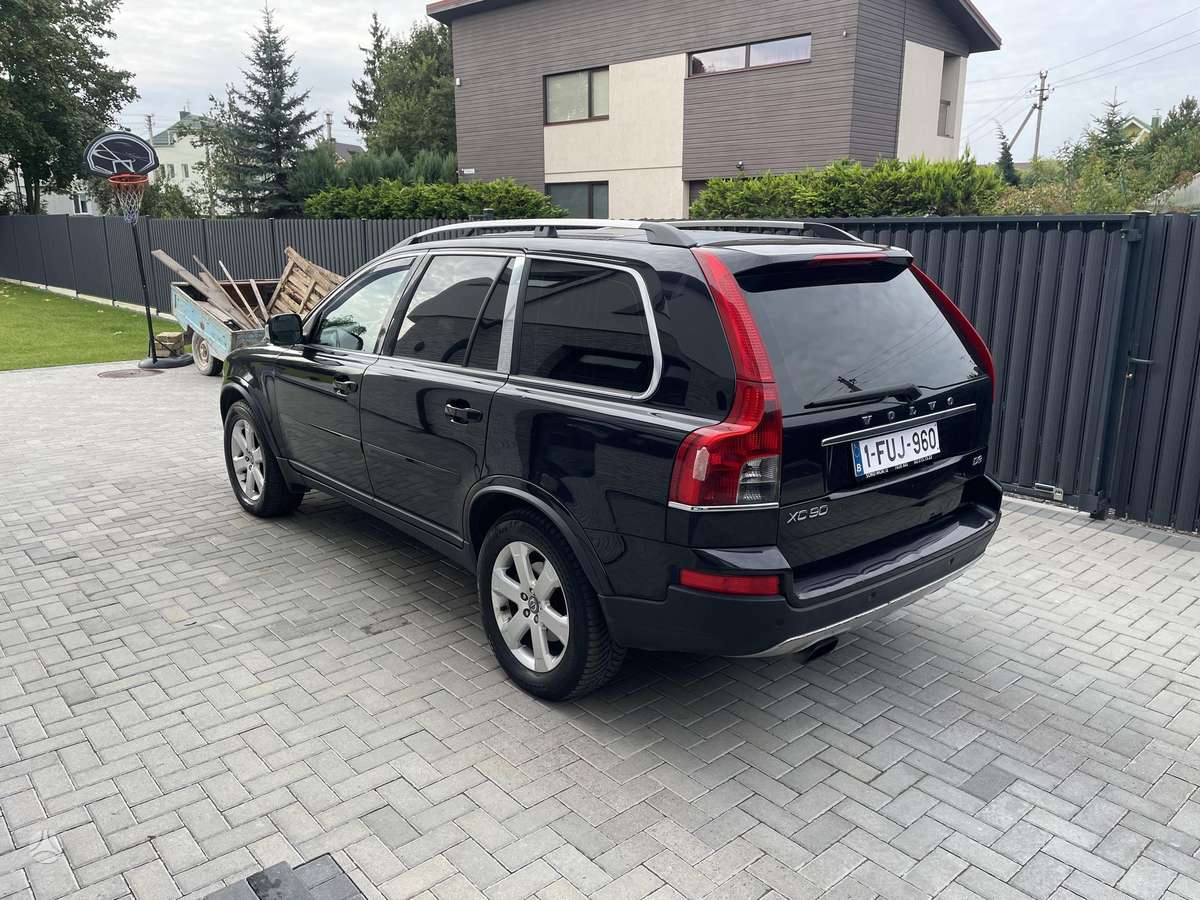 Volvo XC90 - 4