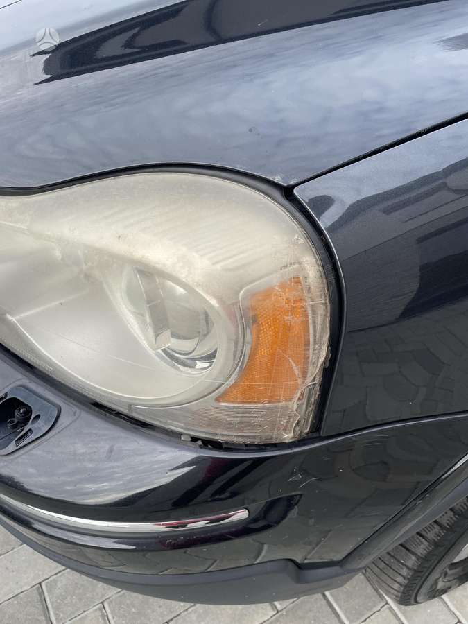 Volvo XC90 - 12