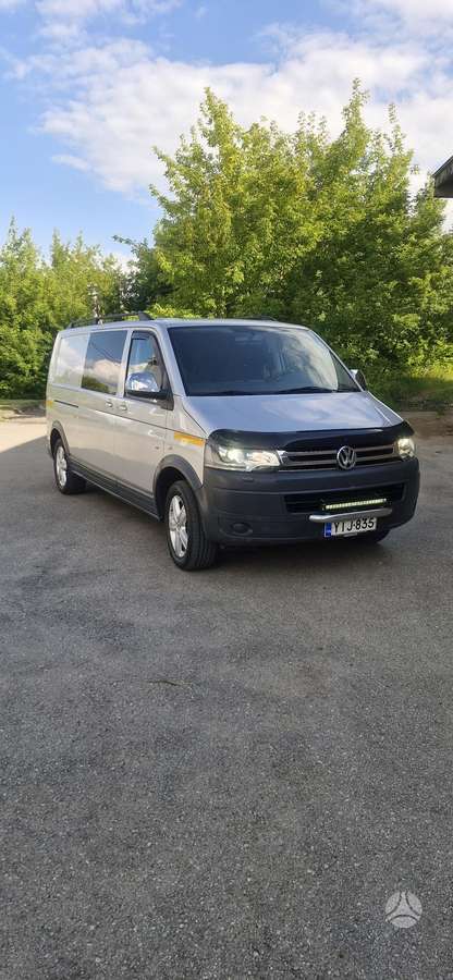 Volkswagen Transporter - 2