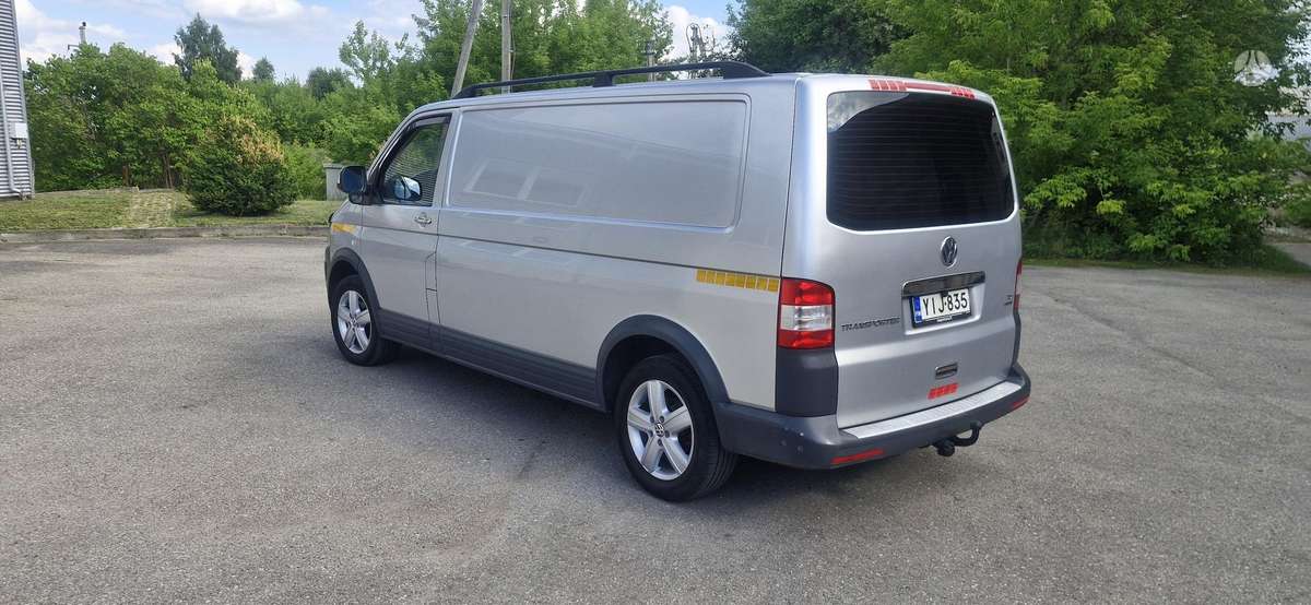 Volkswagen Transporter - 8