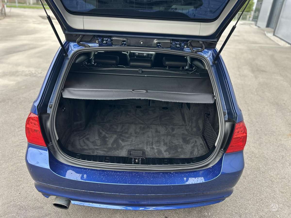 BMW 320, 2.0 l., universalas