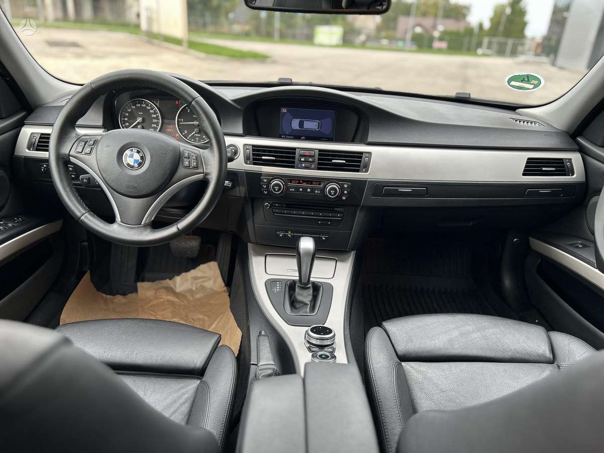 BMW 320, 2.0 l., universalas