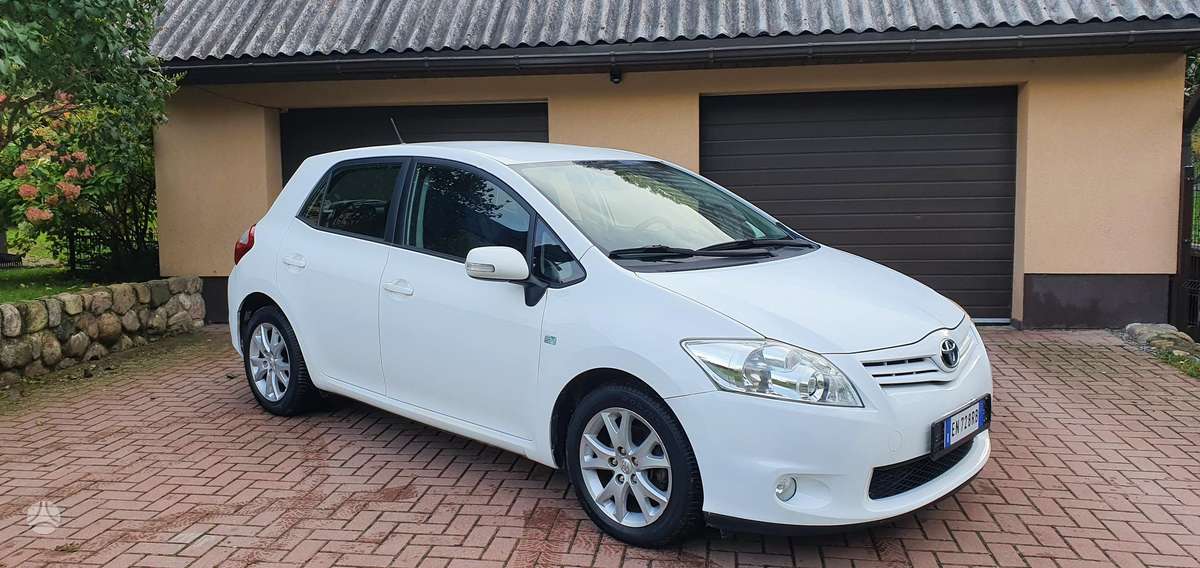 Toyota Auris - 3