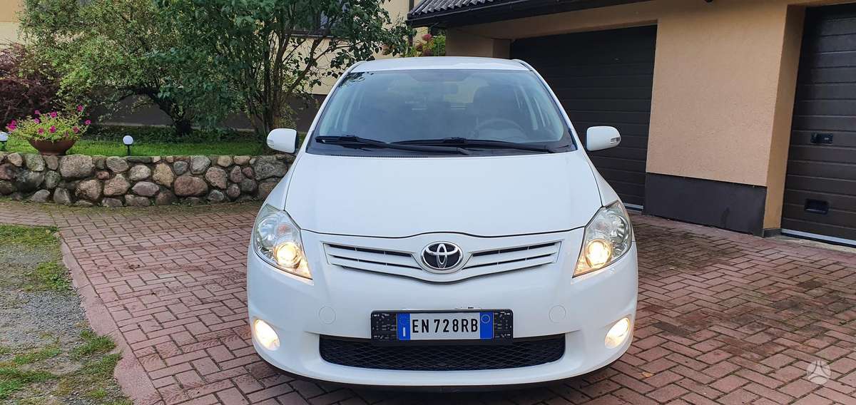 Toyota Auris - 6