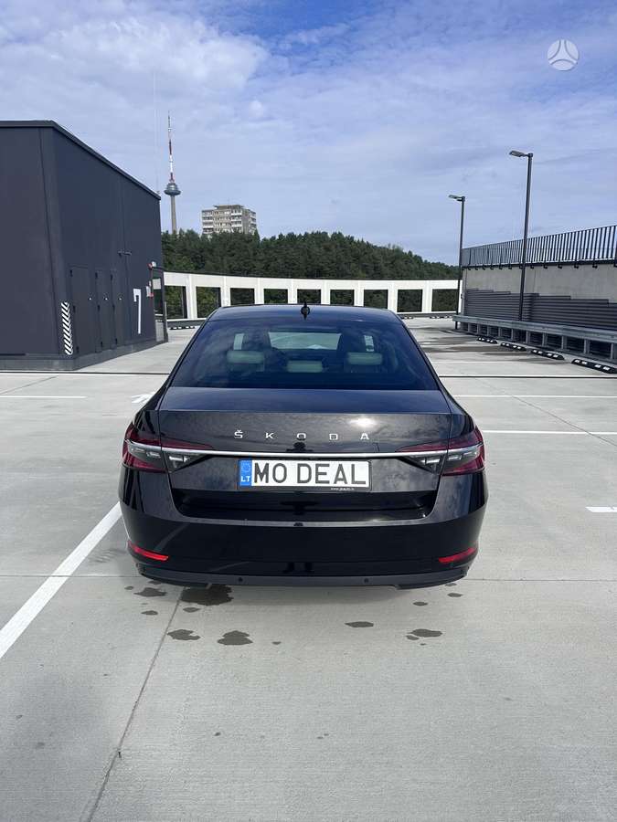 Škoda Superb - 4