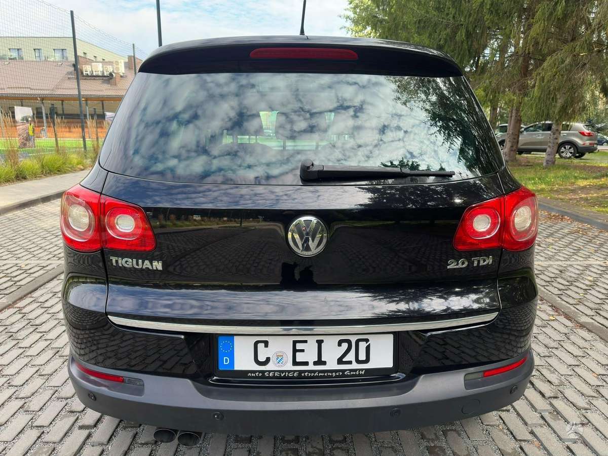 Volkswagen Tiguan - 7