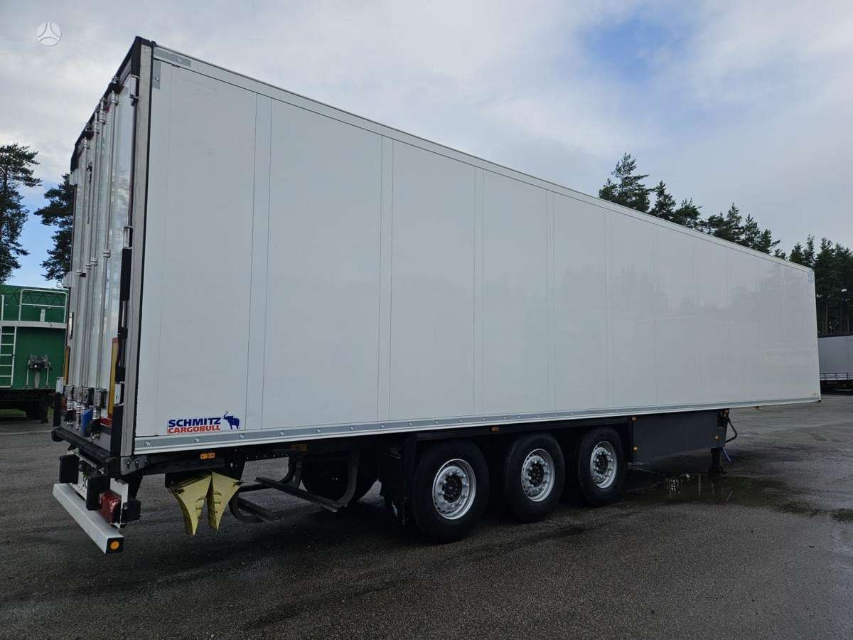 Schmitz SCB*S3B, refrigerated