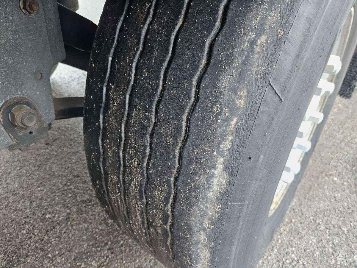 Schmitz SCB*S3B, šaldytuvai