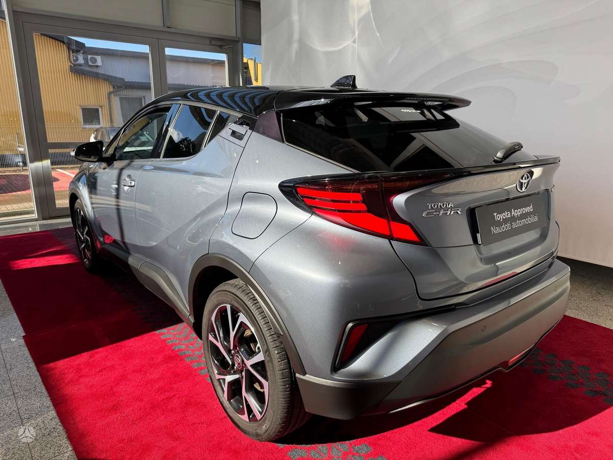 Toyota C-HR - 4