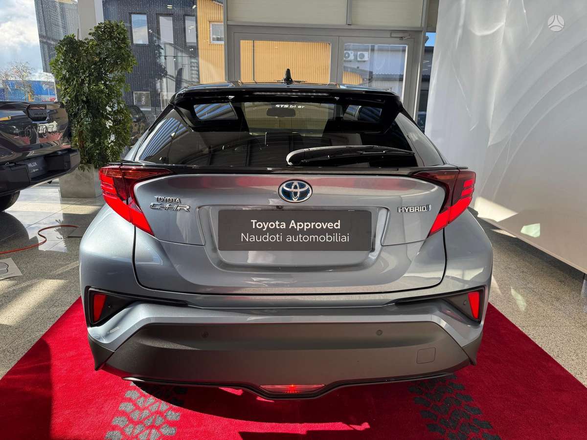 Toyota C-HR - 5