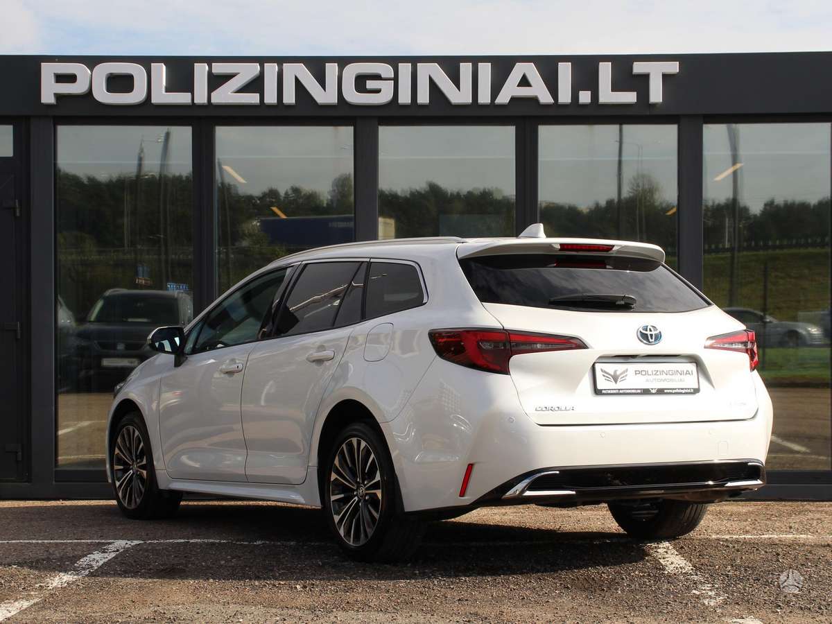 Toyota Corolla - 3
