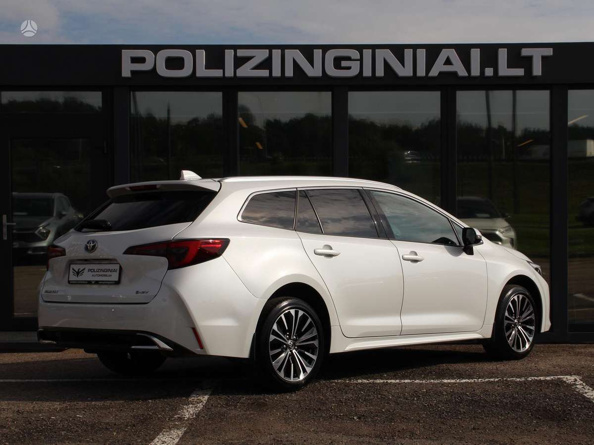 Toyota Corolla - 4