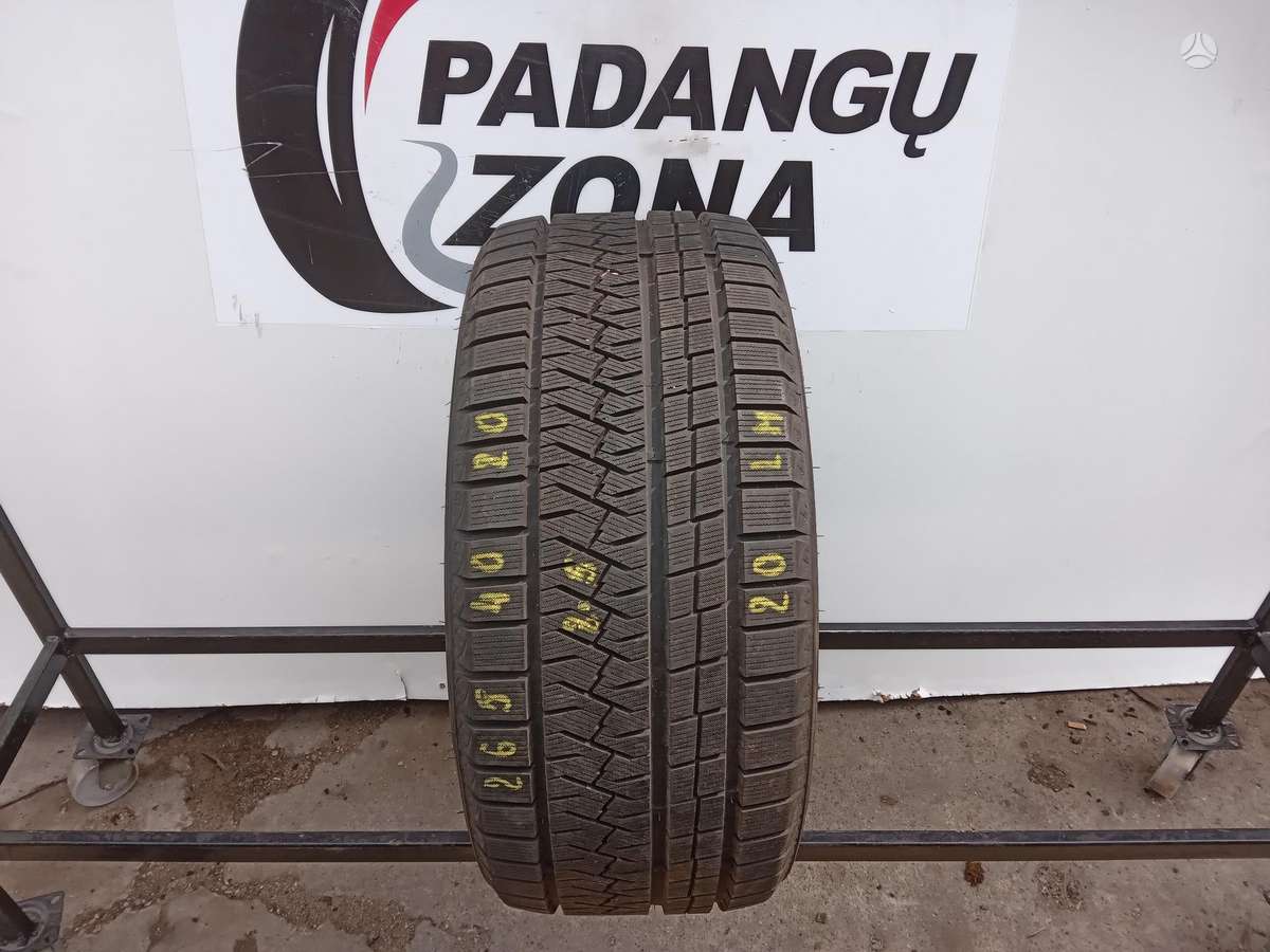 Triangle SnowLink TWT02, winter 265/40 R20