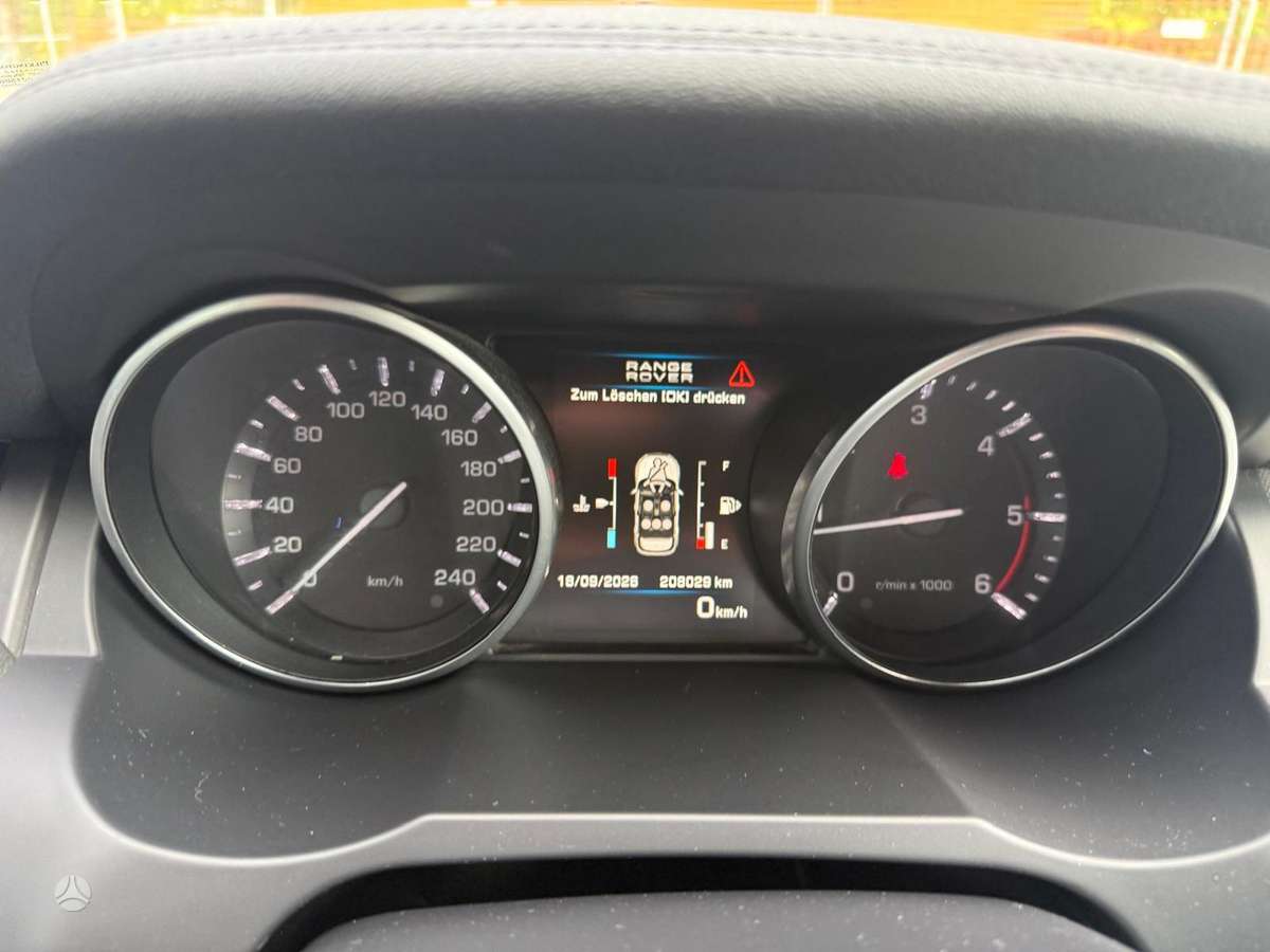 Land Rover Evoque, 2.2 l., off-road / crossover