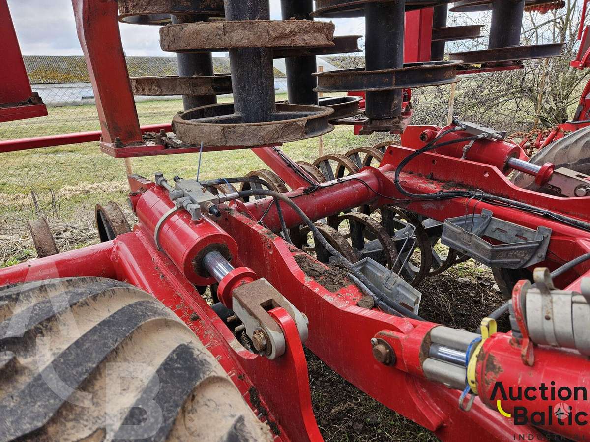 Horsch Joker 12 RT, скребки, скрубберы
