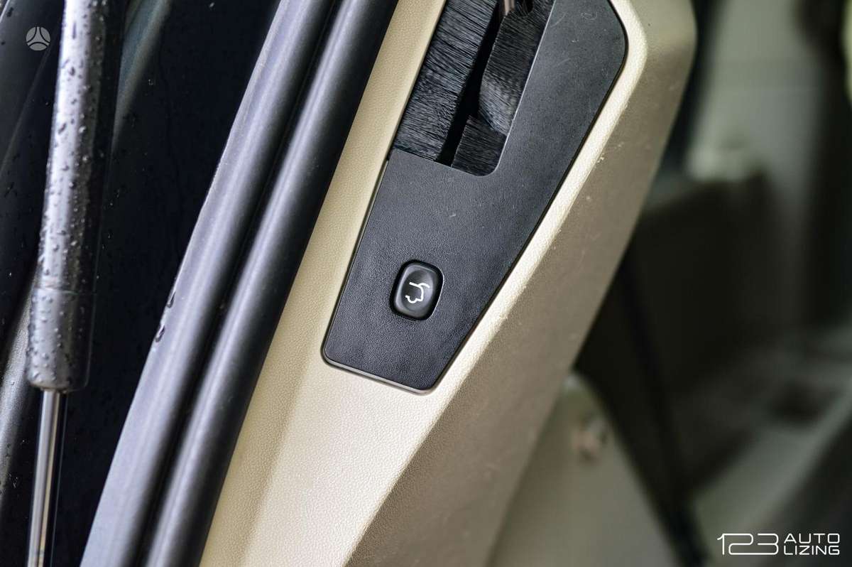 Lancia Voyager, 2.8 l., Минивэн