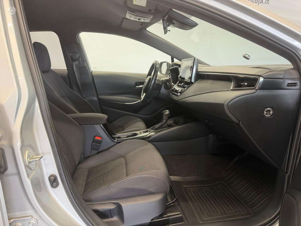 Toyota Corolla - 6