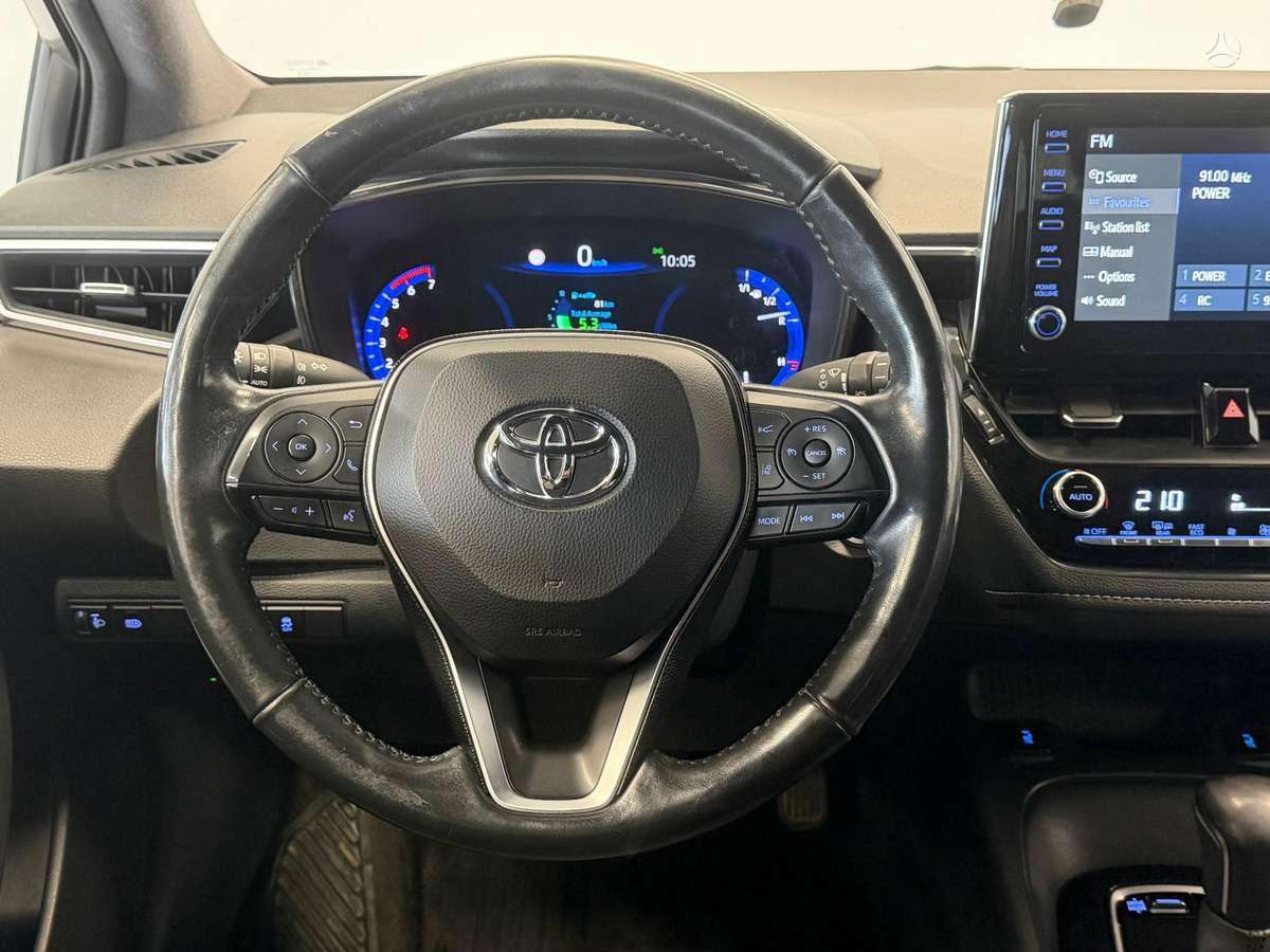 Toyota Corolla - 12