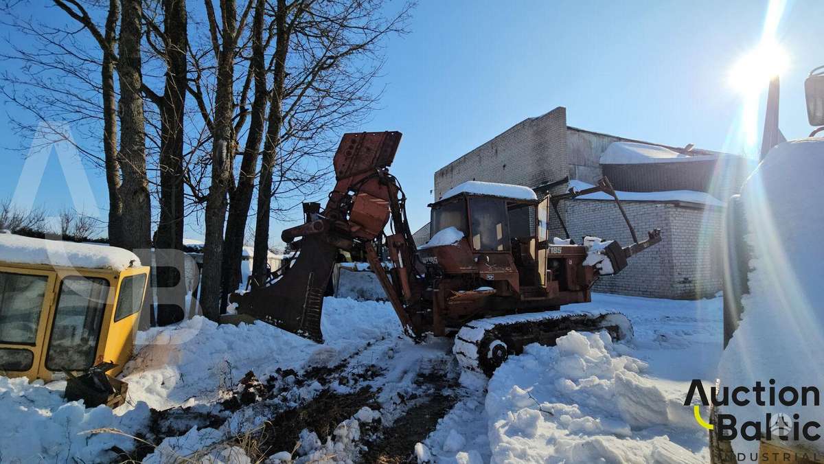 -Kita- Ditch Witch HT 100, экскаваторы