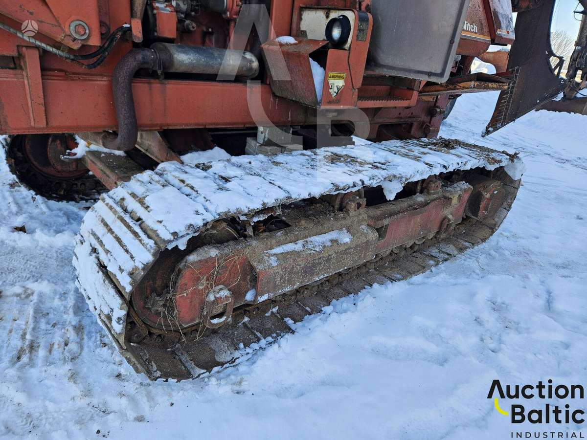 -Kita- Ditch Witch HT 100, excavator