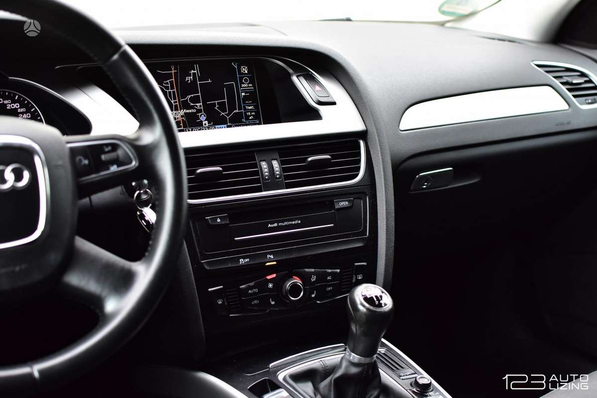 Audi A4, 2.0 l., Универсал