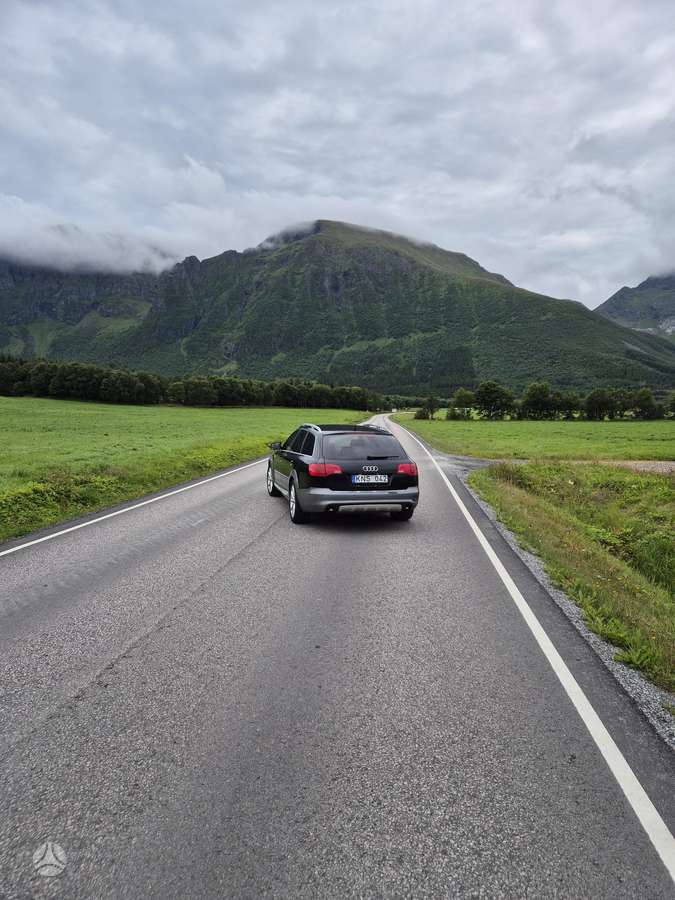 Audi A6 allroad, 3.0 l., wagon