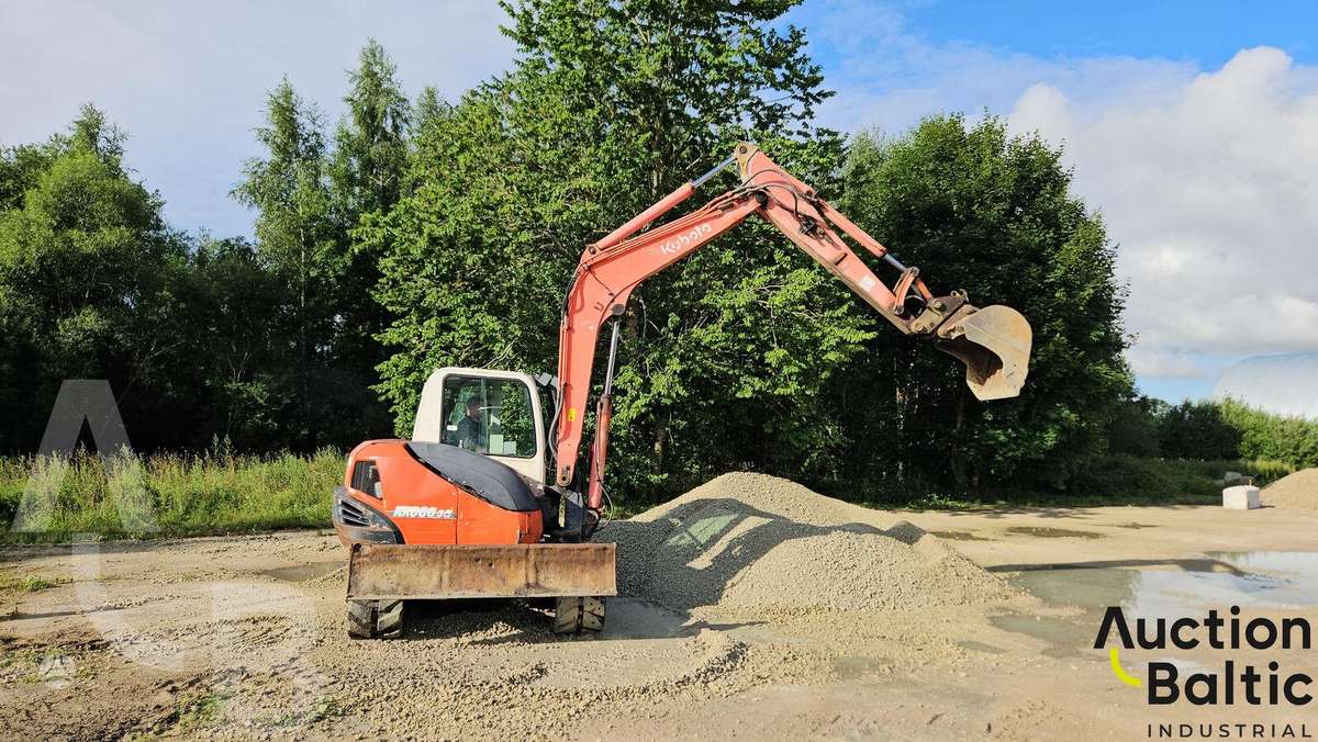 Kubota KX 080-3, excavator