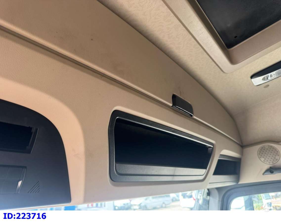 Mercedes-Benz Actros 1842, single sleeper