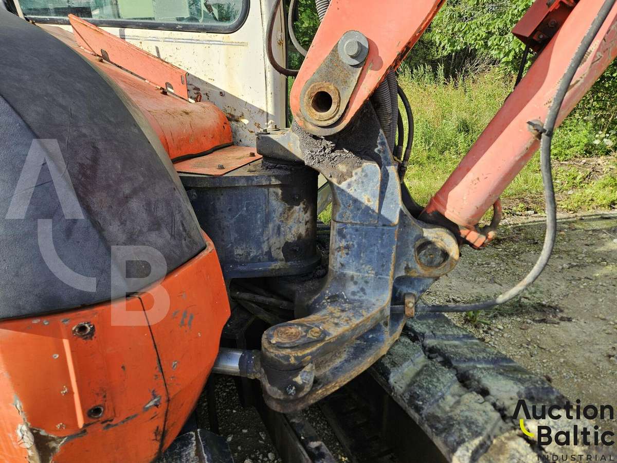 Kubota KX 080-3, ekskavatori