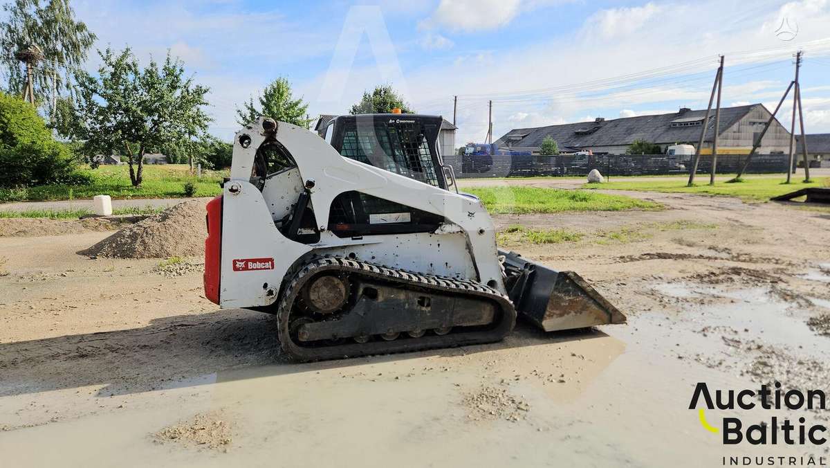 Bobcat T 300, мини-погрузчики