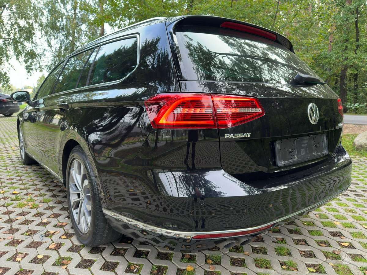 Volkswagen Passat - 5