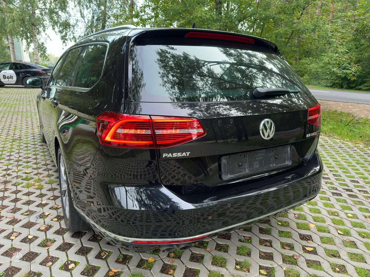 Volkswagen Passat - 6