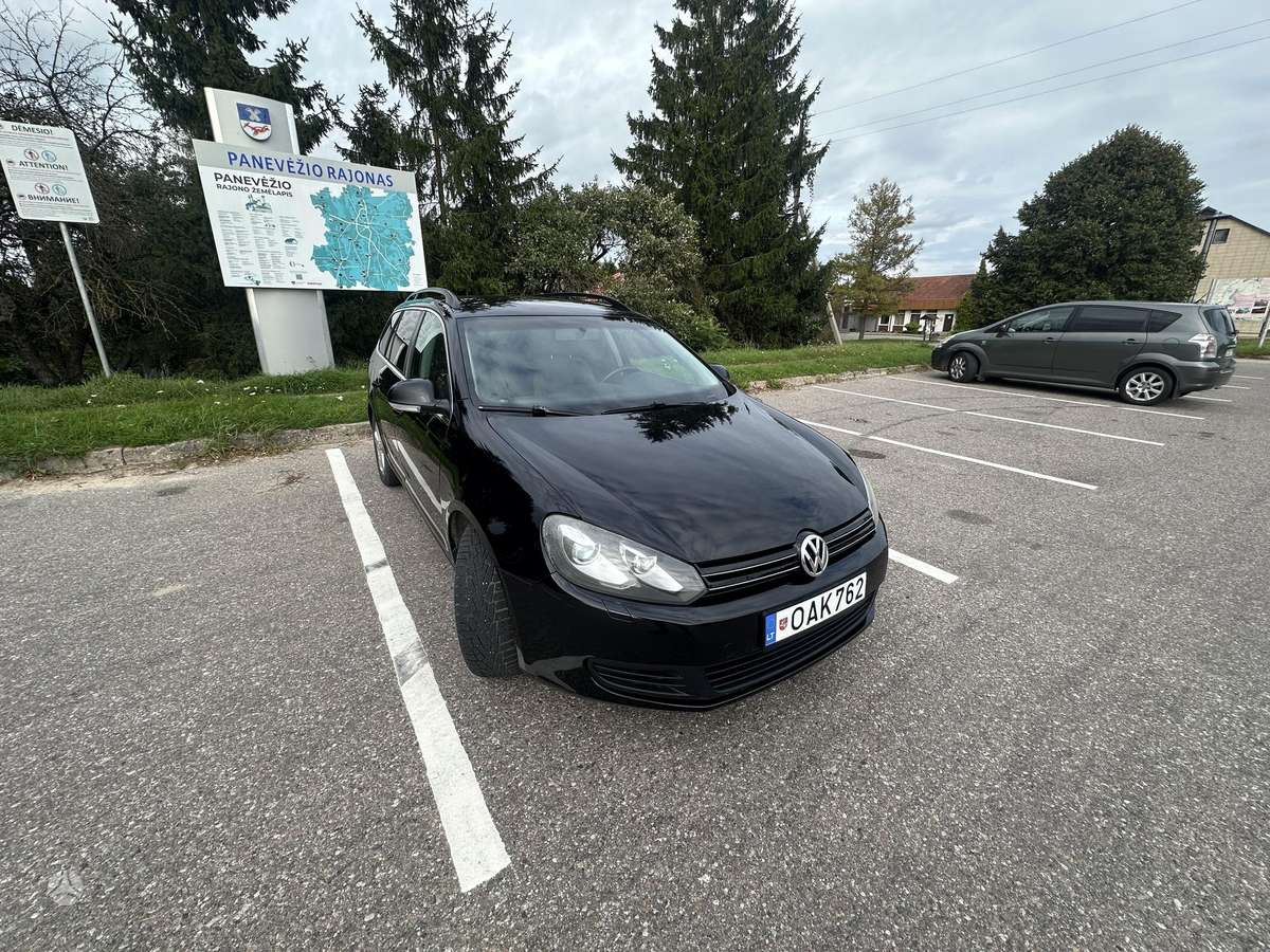 Volkswagen Golf - 4