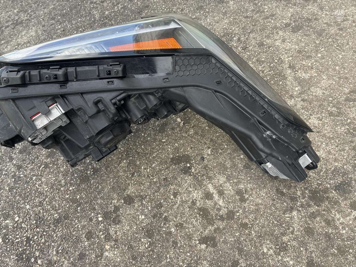 Kia EV9 Itrukes stiklas