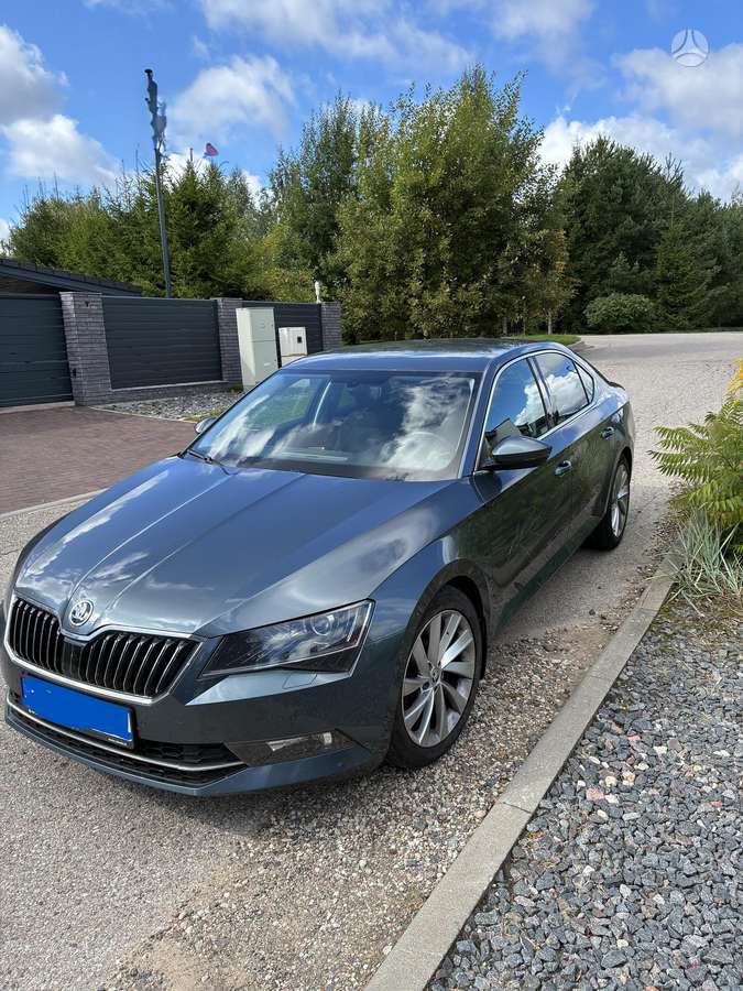 Škoda Superb - 1