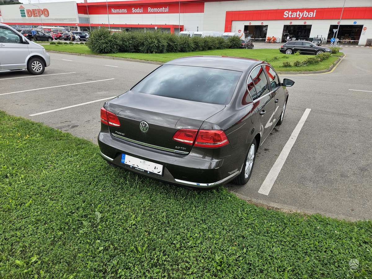 Volkswagen Passat - 3