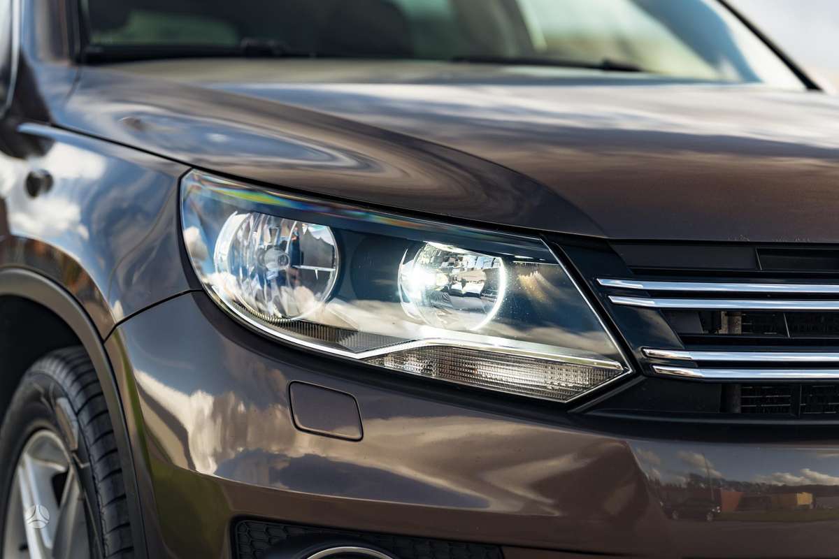 Volkswagen Tiguan - 3