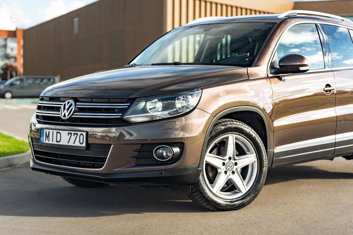 Volkswagen Tiguan - 4
