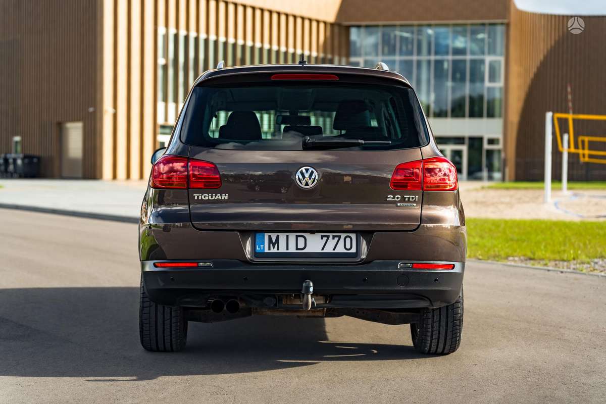 Volkswagen Tiguan - 9