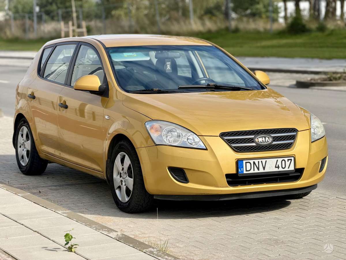 Kia Ceed, 1.6 l., Хэтчбек