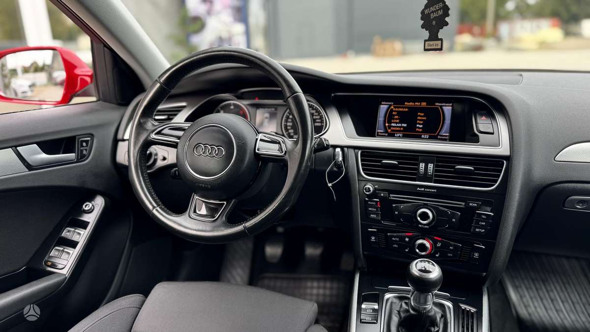 Audi A4, 2.0 l., Универсал