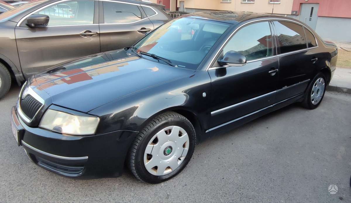 Škoda Superb - 2