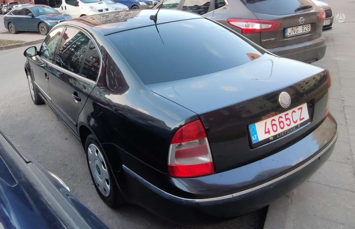 Škoda Superb - 4