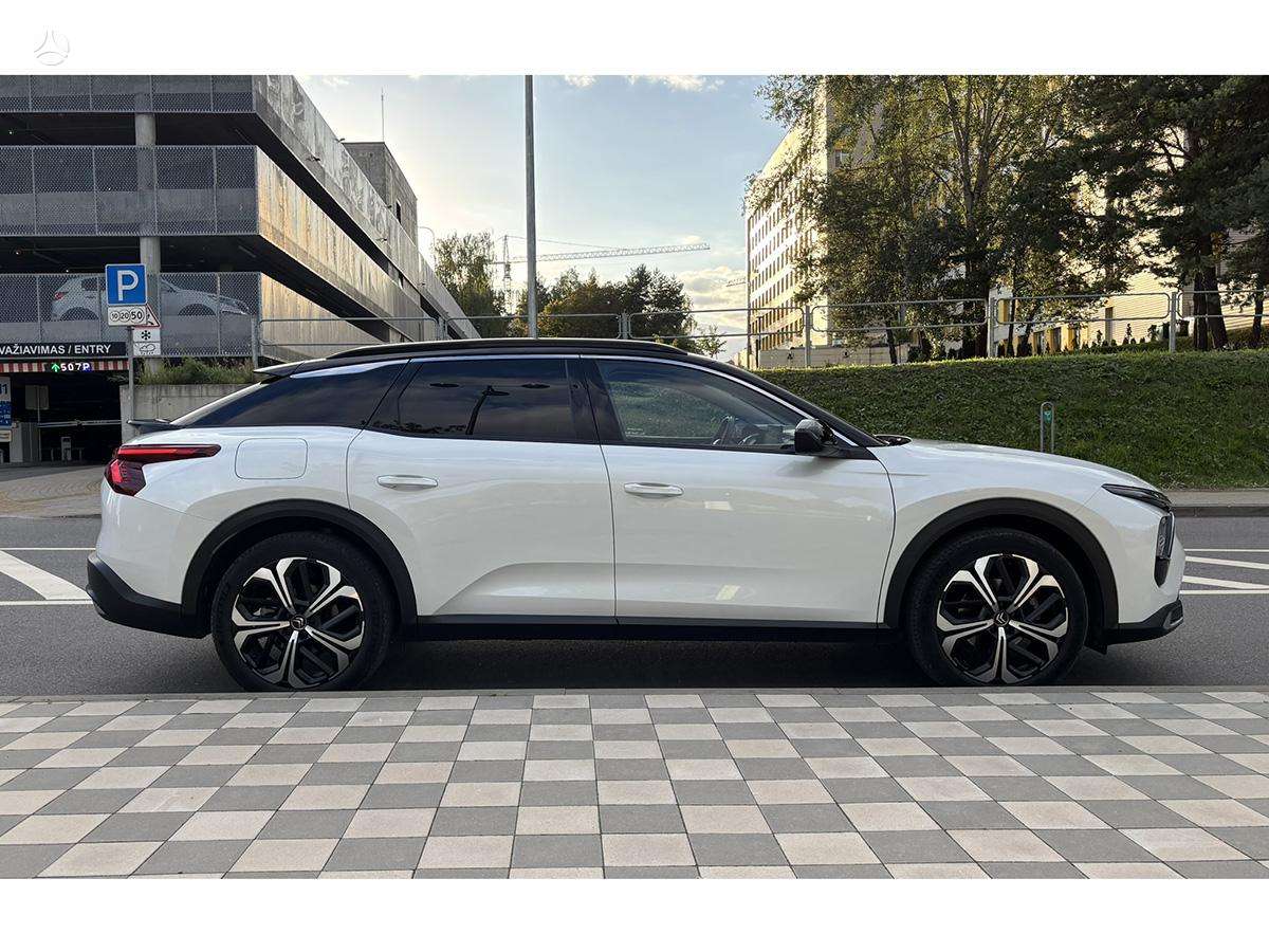 Citroen C5 X, 1.2 l., hatchback