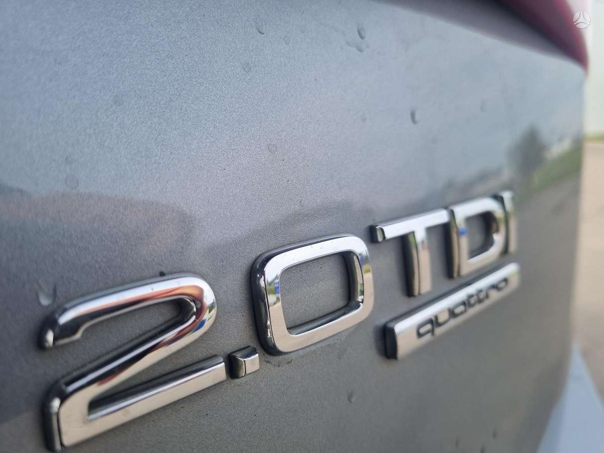 Audi Q5, 2.0 l., off-road / crossover