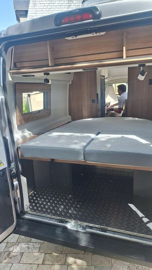 DREAMER D64 SELECT Saphir, campers