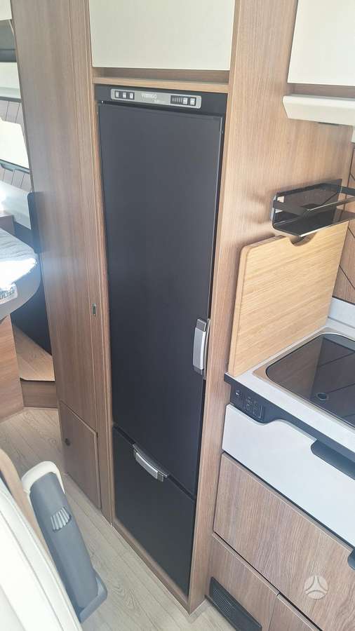 DREAMER D64 SELECT Saphir, campers