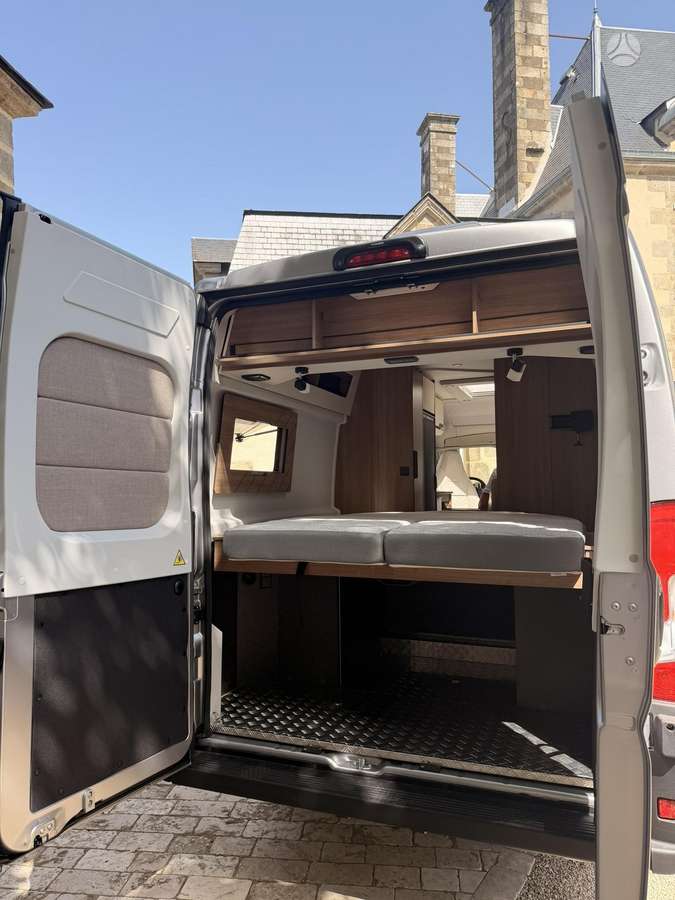DREAMER D64 SELECT Saphir, campers