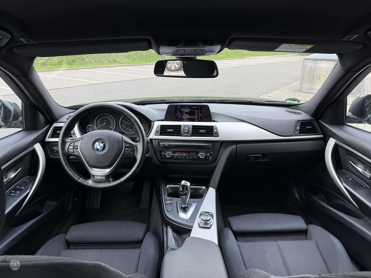 BMW 320, 2.0 l., wagon